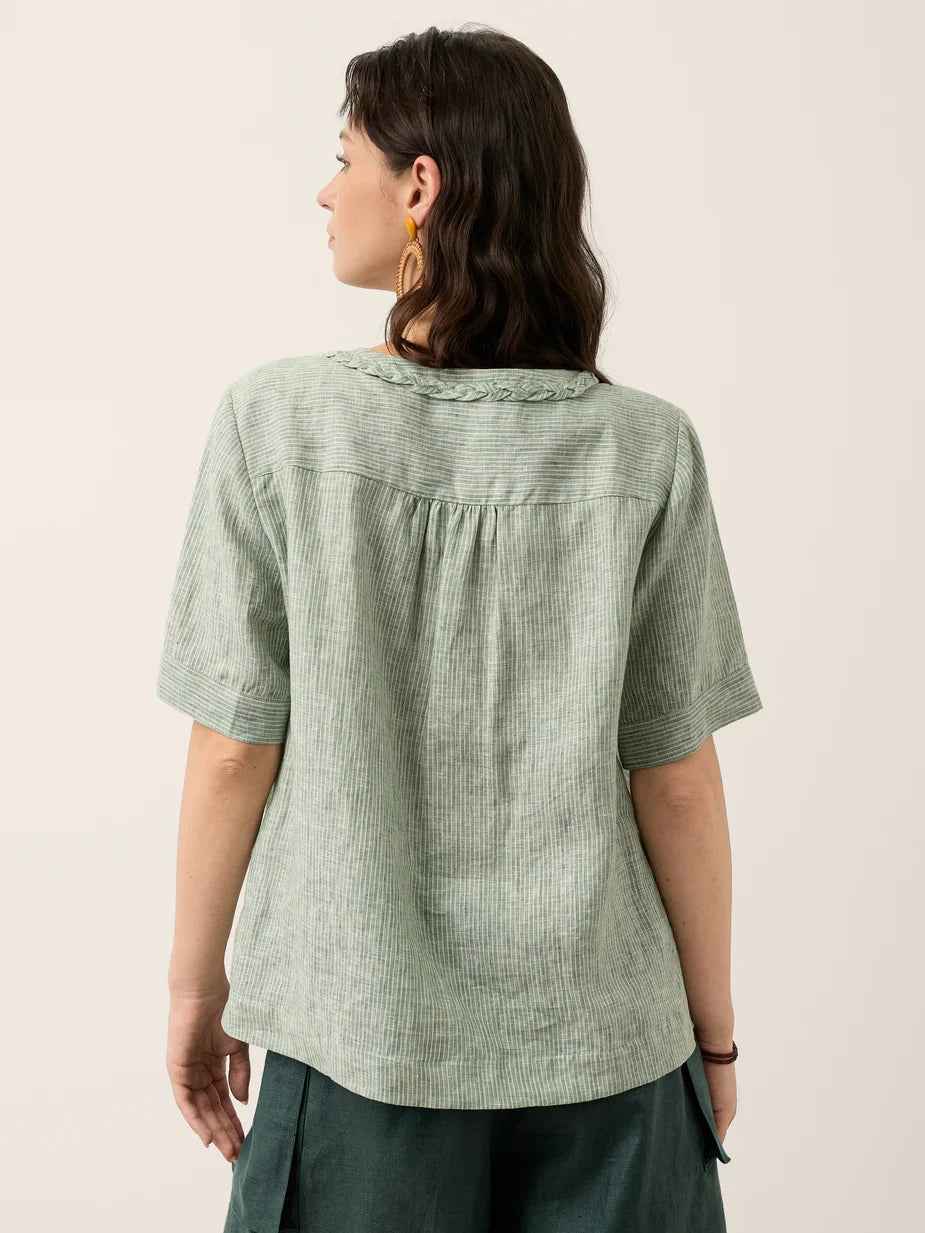 Women’s Scalloped Collar Pleated Short Sleeve Linen Blouse