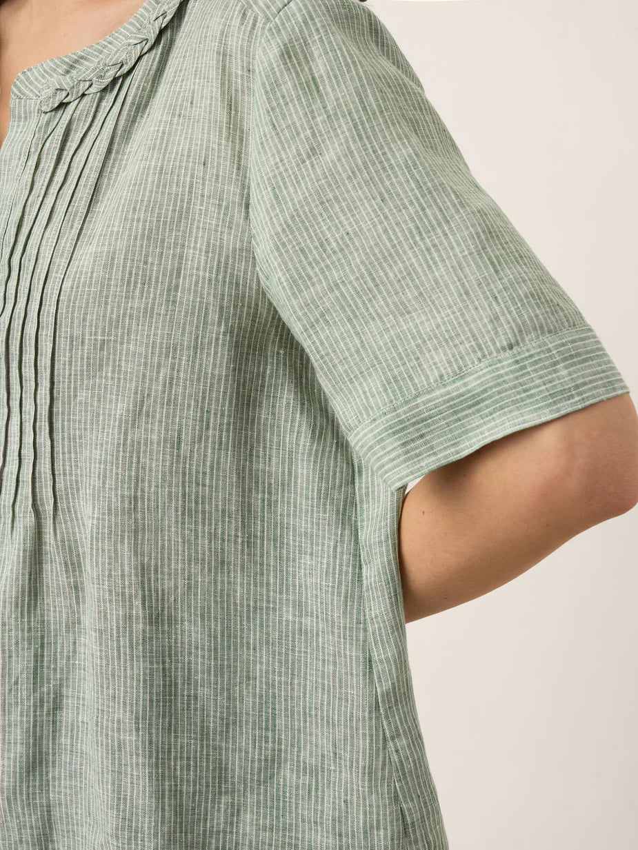 Women’s Scalloped Collar Pleated Short Sleeve Linen Blouse