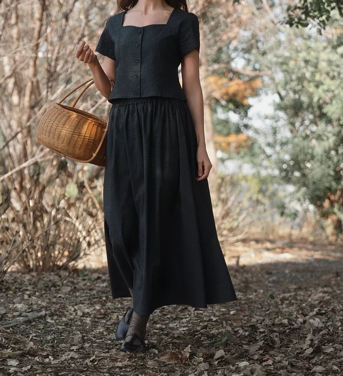 Women’s Elastic Waist Pleated Hemp Blend Flowing Maxi Skirt